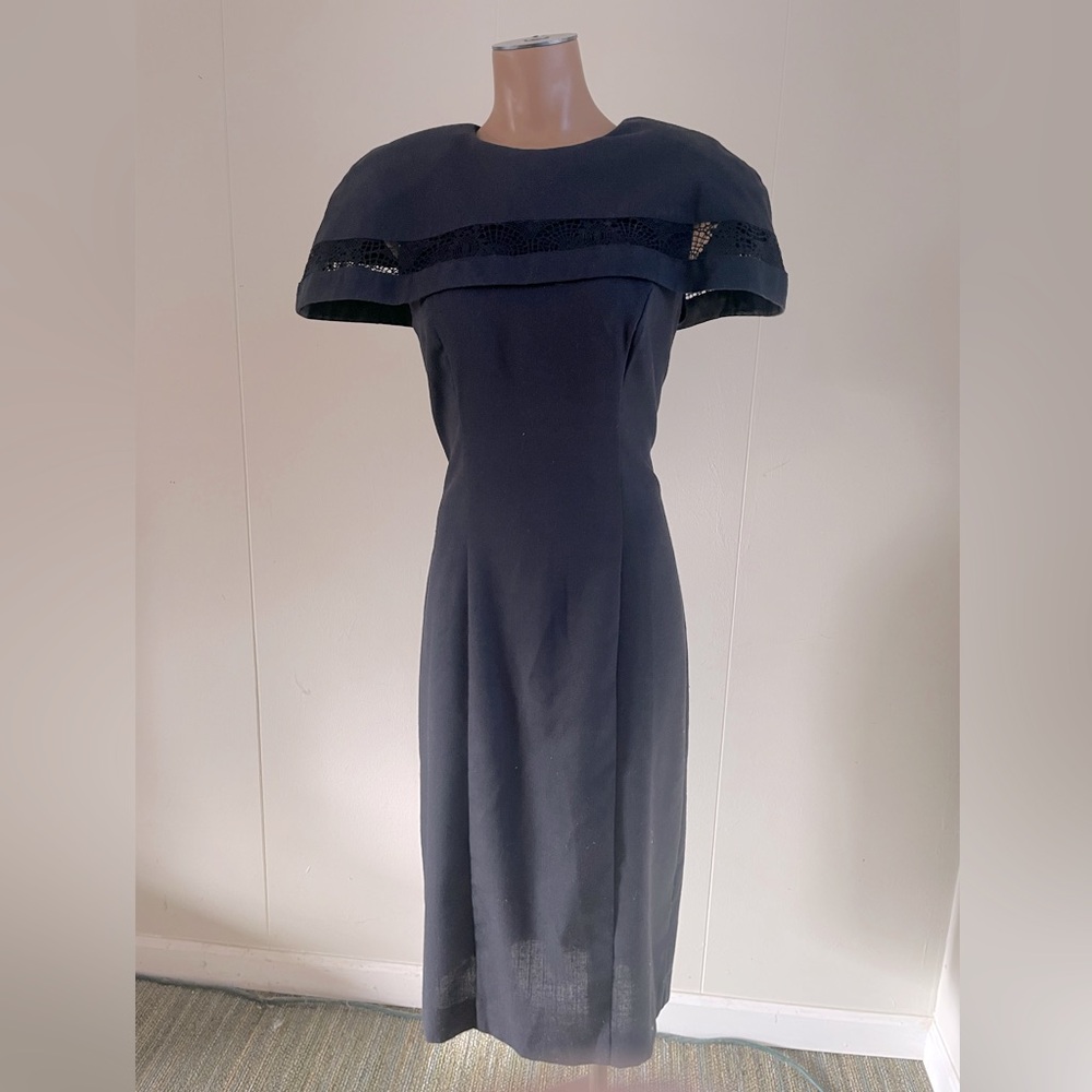 Vintage Leslie Lucks statement dress
